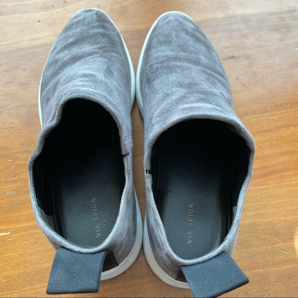 Via Spiga grey suede shoes - Picture 2 of 6